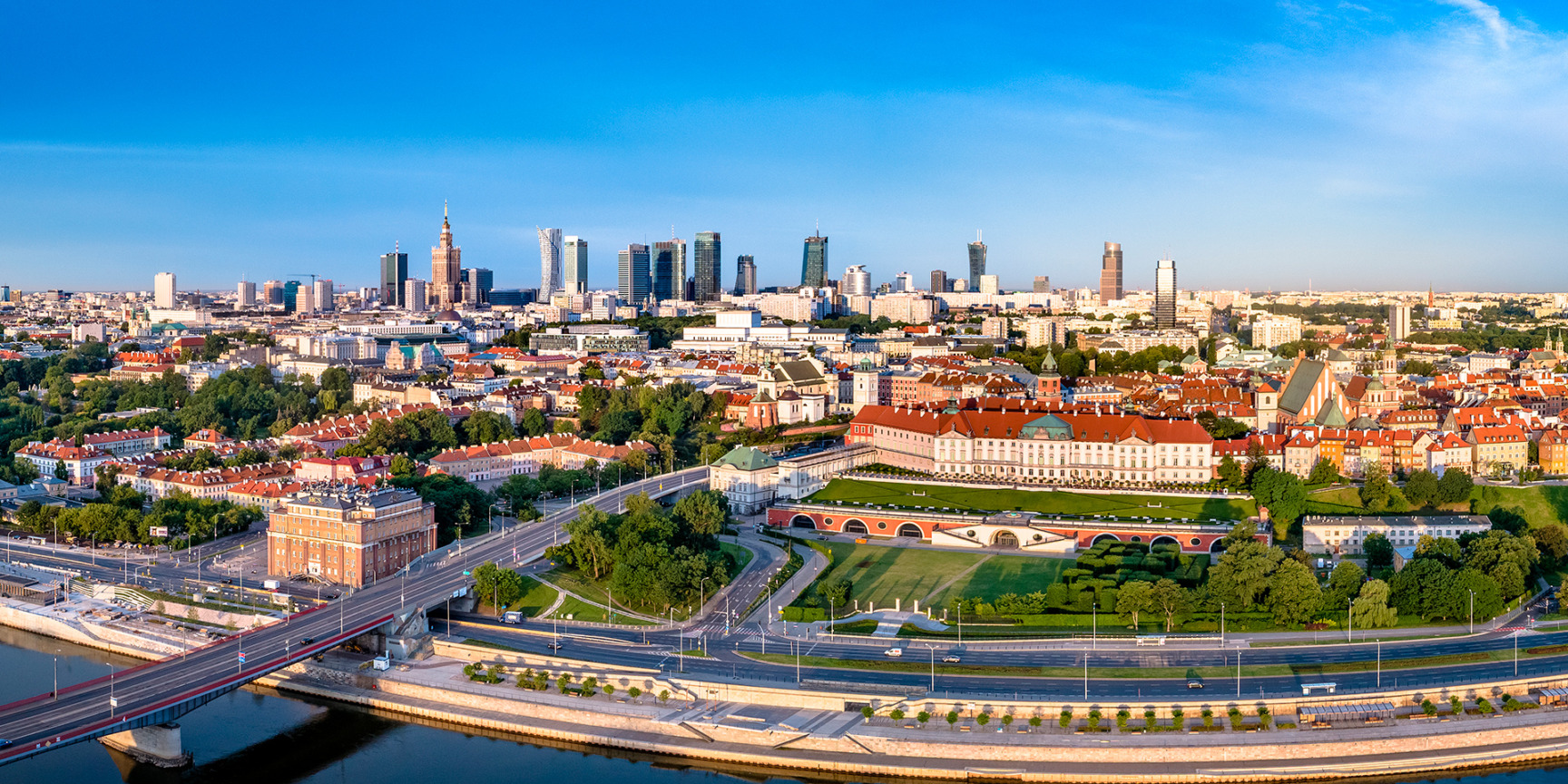 Most Śląsko-Dąbrowski na Wiśle z widokiem na Zamek Królewski i panoramę śródmieścia Warszawy - elektroniczne bilety komunikacji miejskiej i strefa płatnego parkowania - mobilet.pl zamiast parkometrów i biletomatów