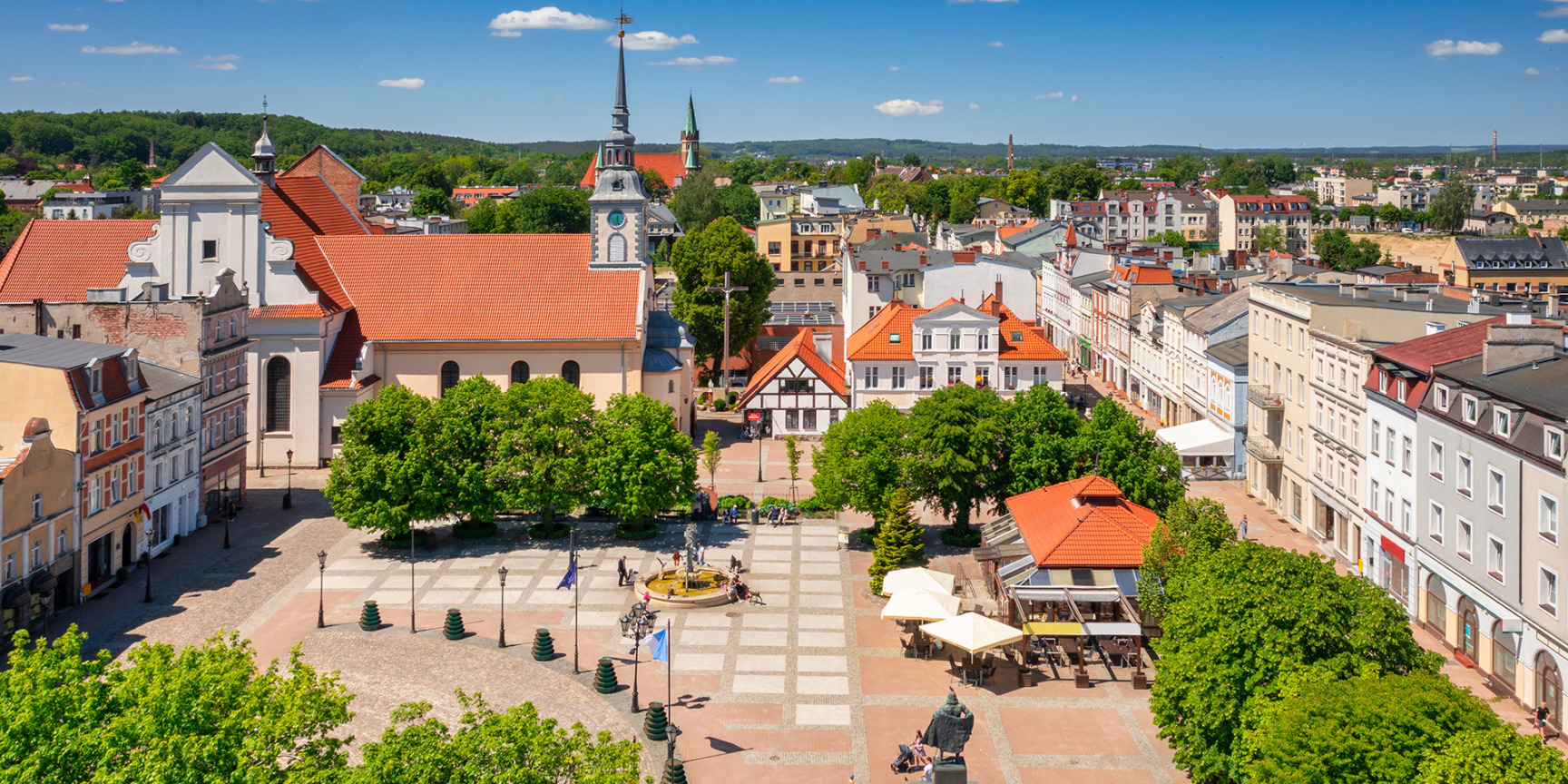 Widok na Starówkę w Wjherowie - elektroniczne bilety komunikacji miejskiej i strefa płatnego parkowania - mobilet.pl zamiast parkometrów i biletomatów
