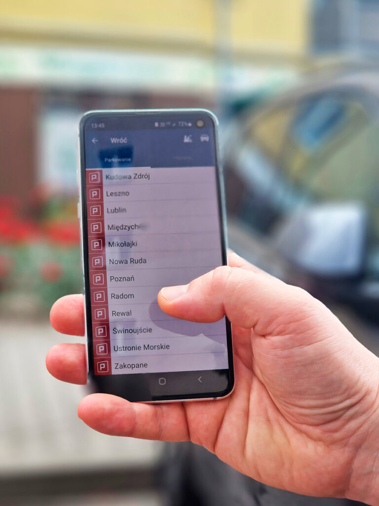 Ekran wyboru miasta w aplikacji Mobilet (parkowanie)