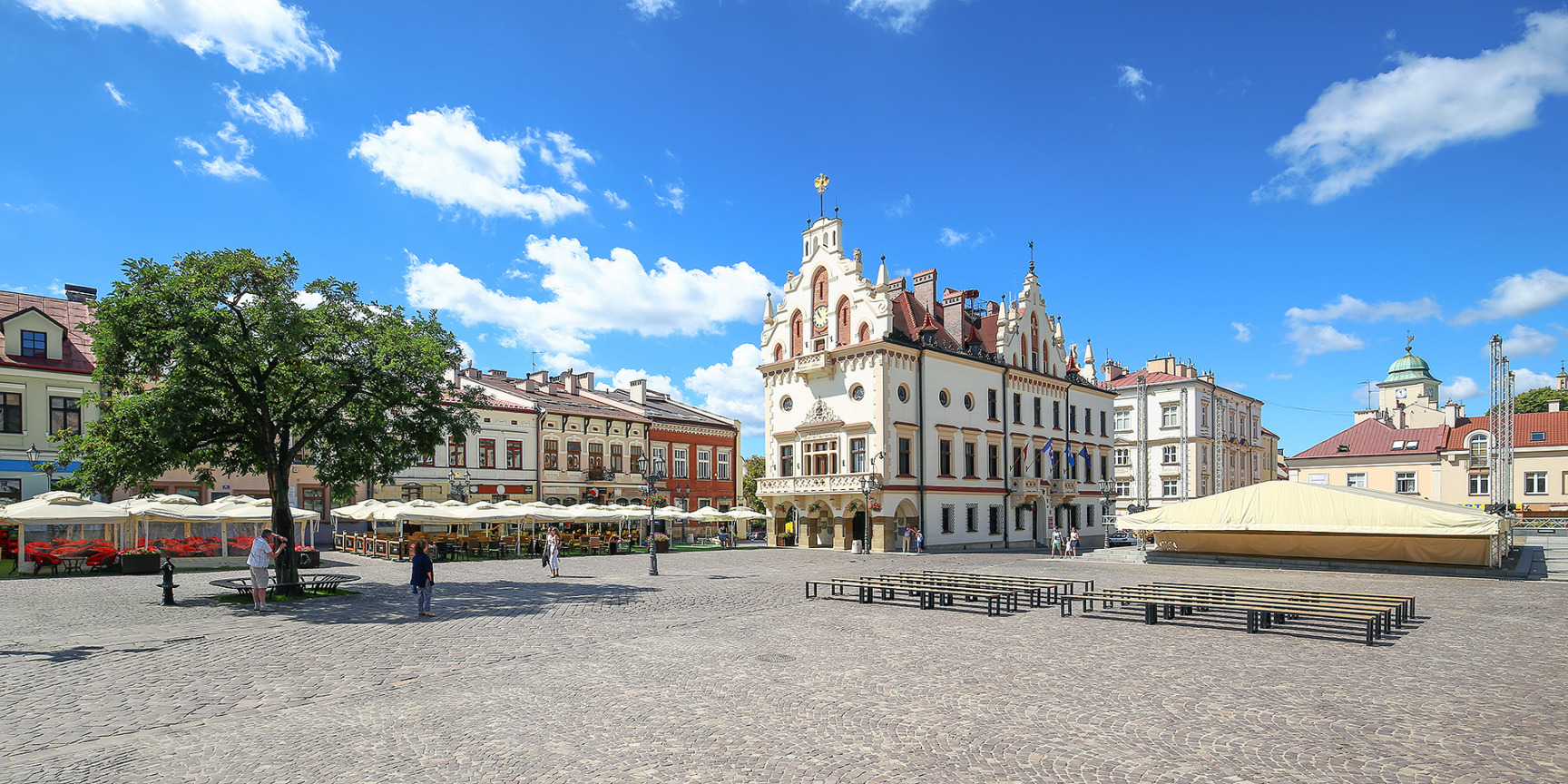 Rynek Rzeszów - Strefa Płatnego Parkowania, opłata przez aplikację Mobilet